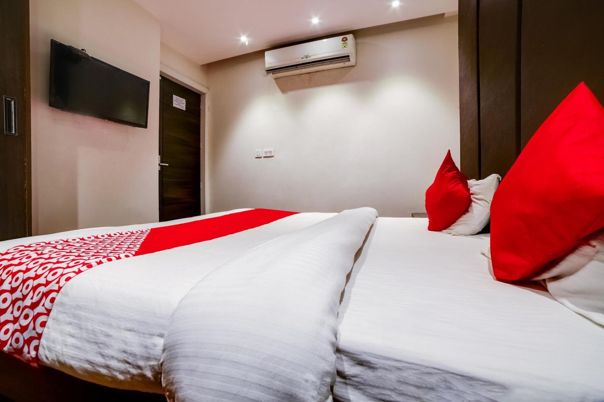 Hotel O Beone Hotels And Pg New Delhi Exterior photo