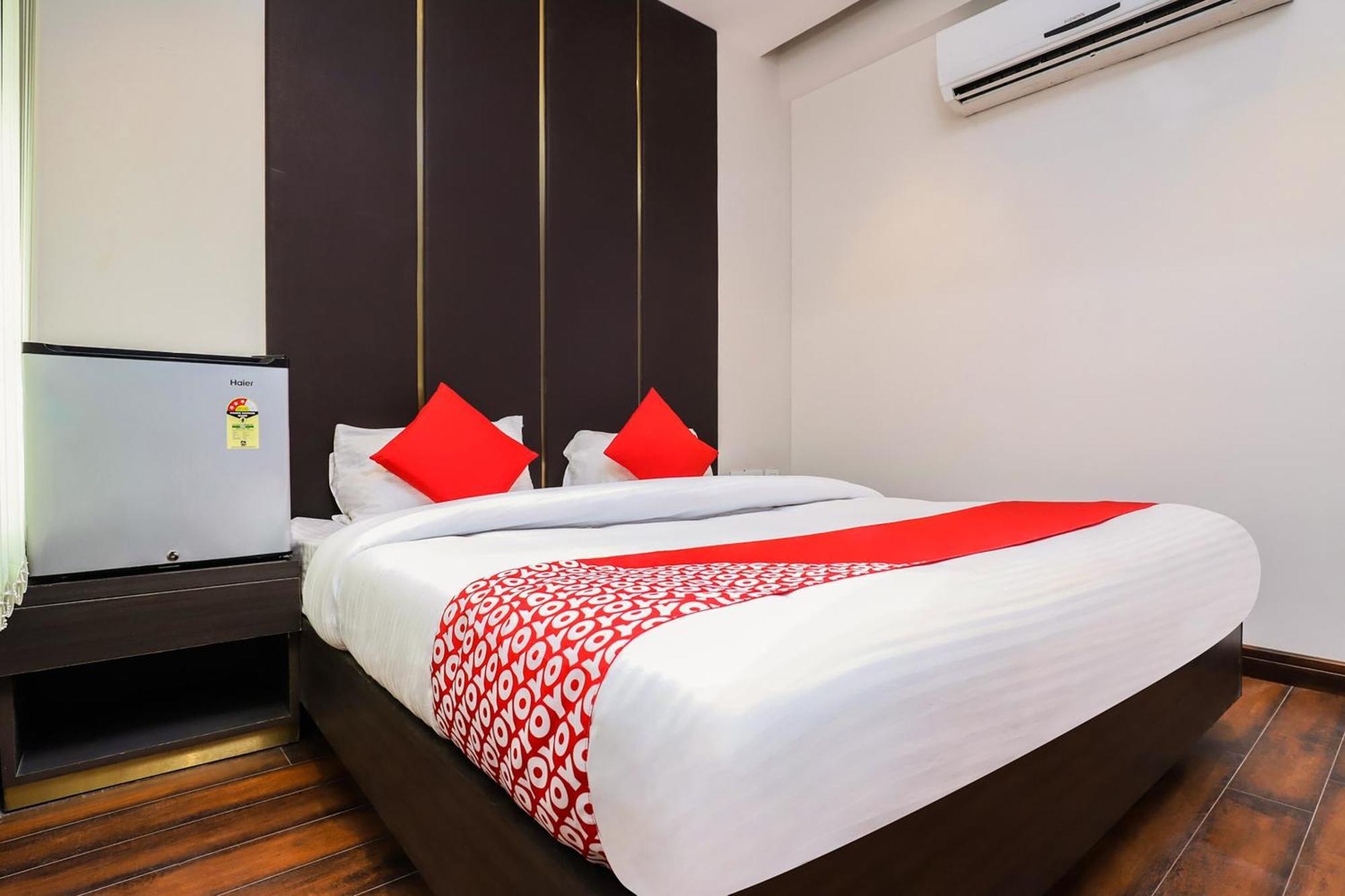 Hotel O Beone Hotels And Pg New Delhi Exterior photo