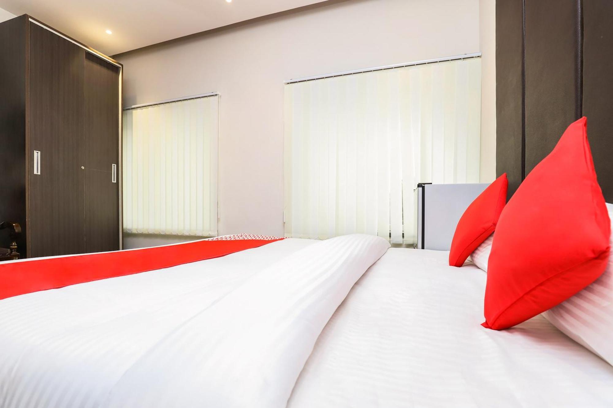 Hotel O Beone Hotels And Pg New Delhi Exterior photo